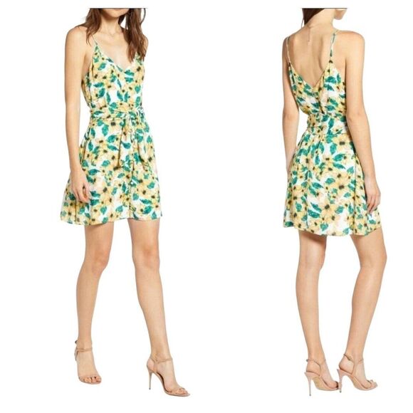 Cupcakes and Cashmere Dress Floral Tie Waist Mini Size Medium Summer Sundress - Picture 1 of 8